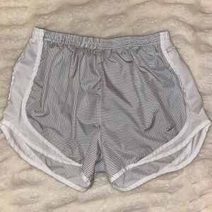 🎀 2/$20 Nike Dri-Fit Shorts